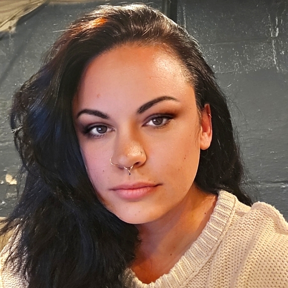 Meet your Posher, Michaelene - Picture 1 of 1